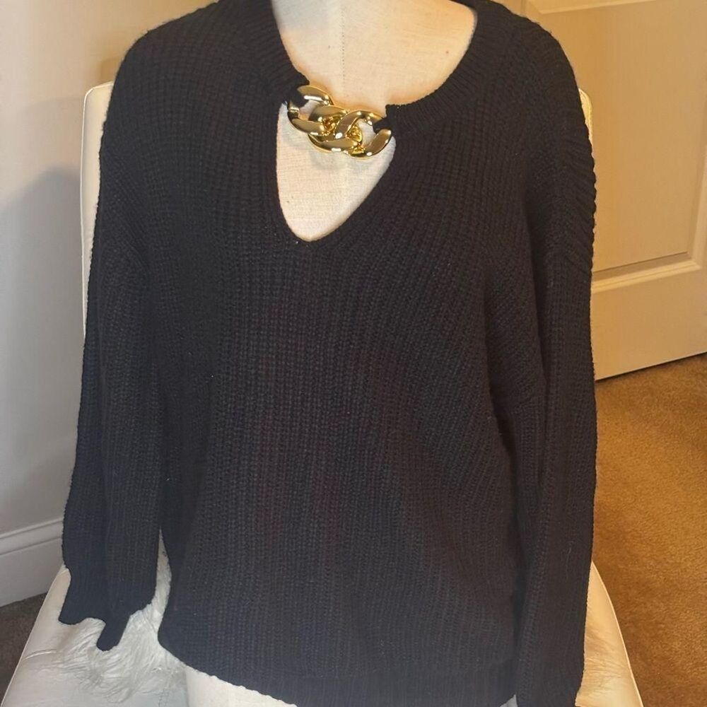 Shein Women's Black and Gold Jumper